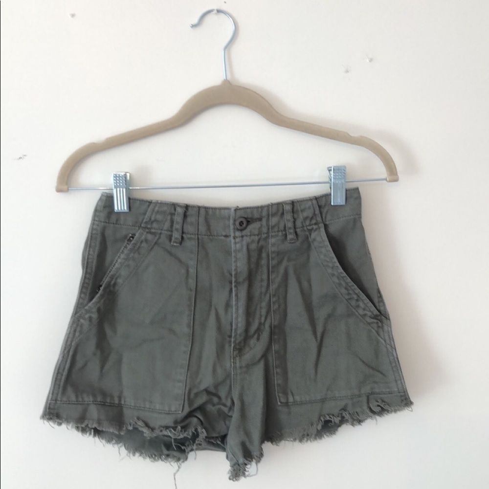 green UO shorts - Picture 1 of 1